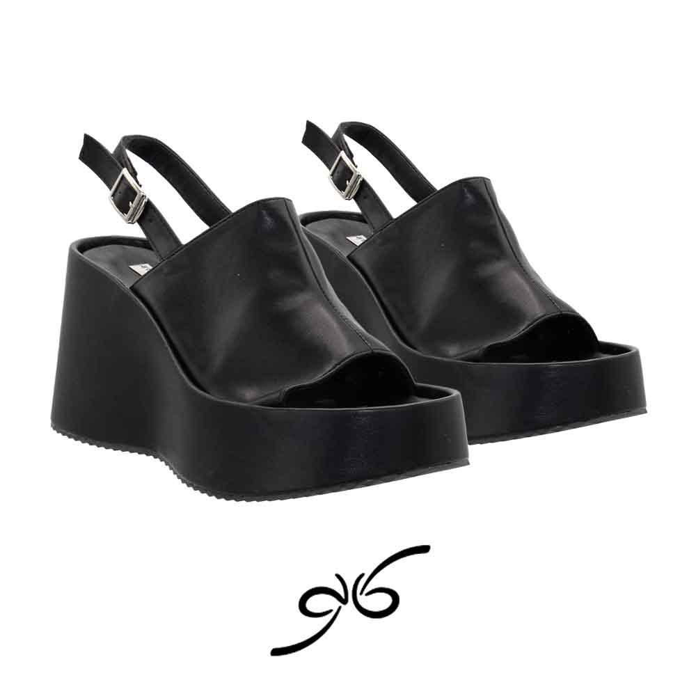 کفش لژدار زنانه