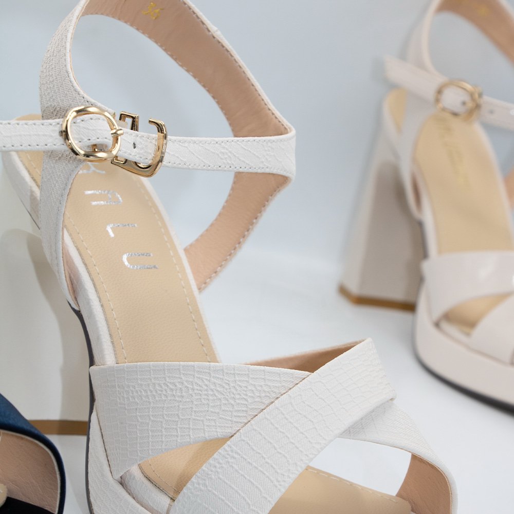 صندل پاشنه بلند زنانه کالو