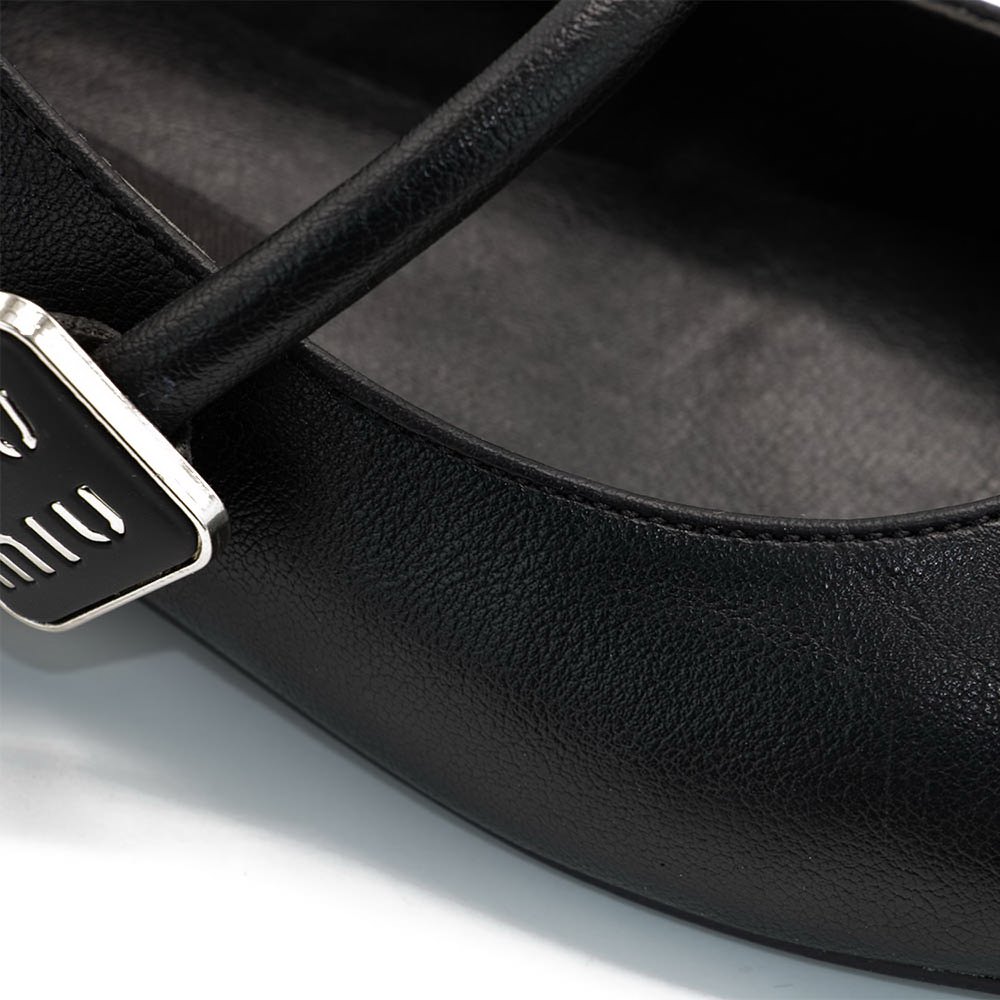 کفش زنانه کالو اچ