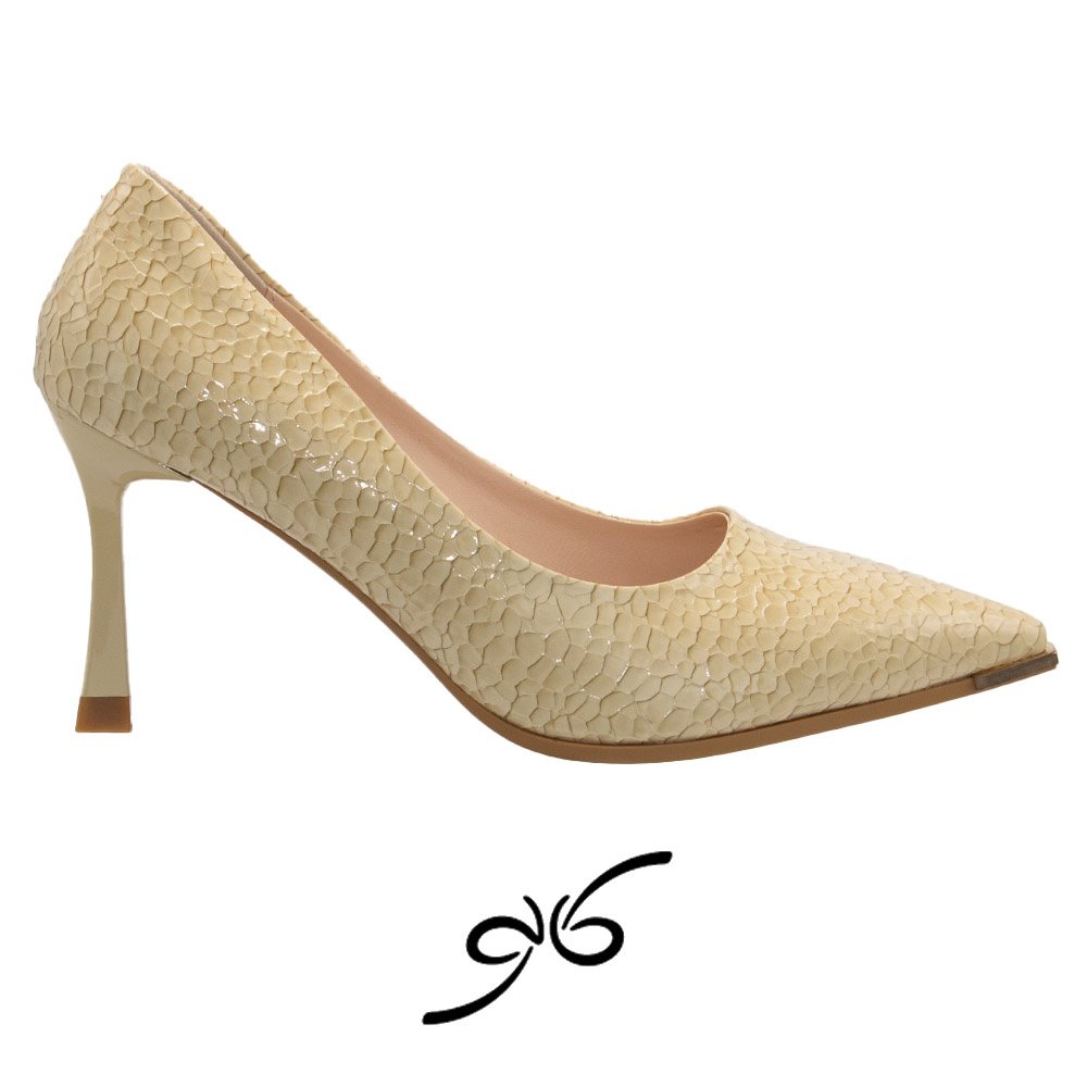 کفش زنانه مینیمال