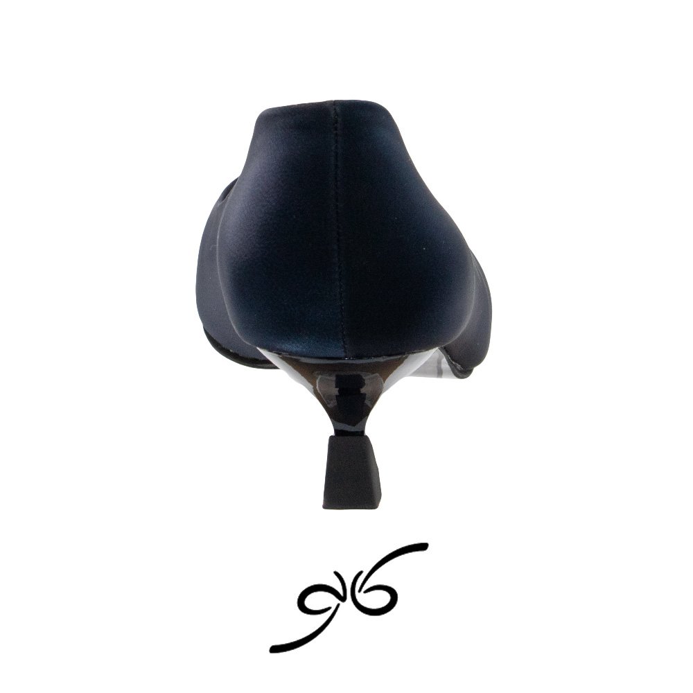 کفش زنانه پاشنه کوتاه اداری کالو