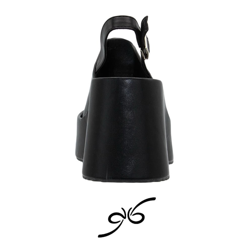 کفش لژدار زنانه