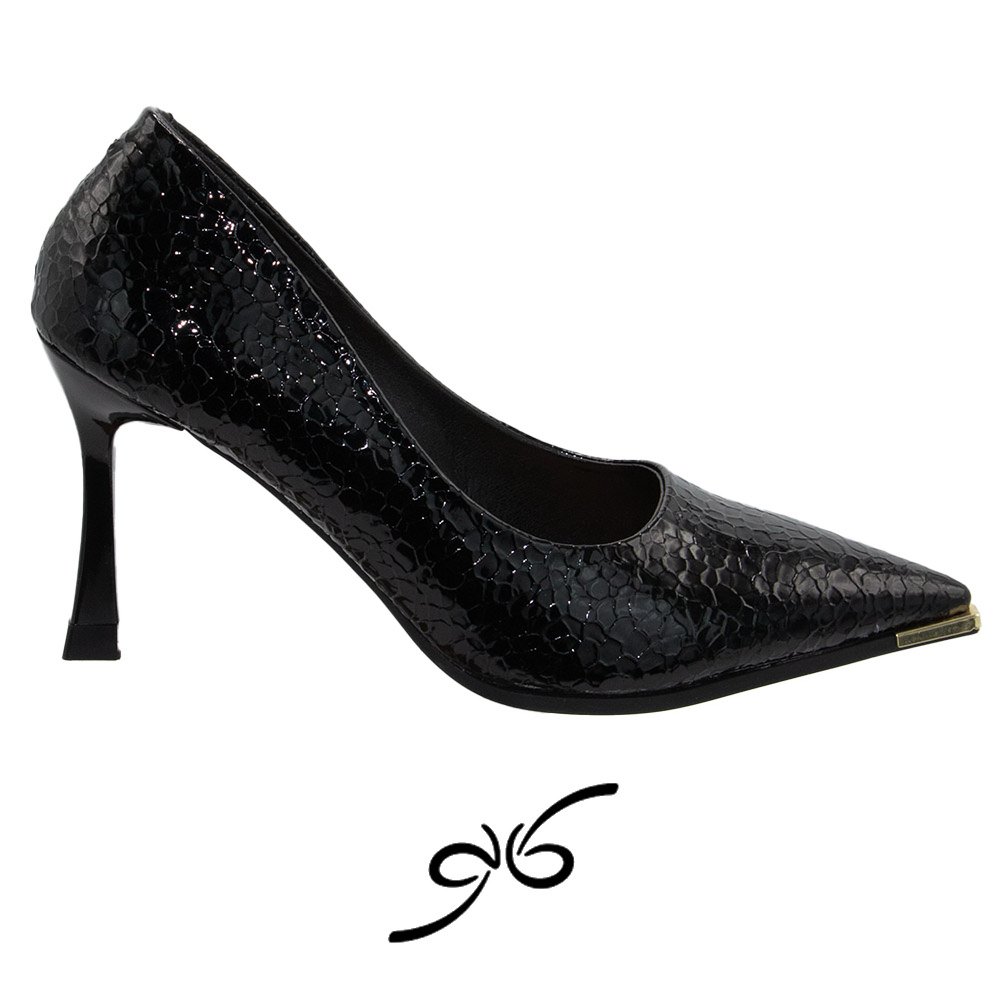 کفش نوک تیز مینیمال کالو