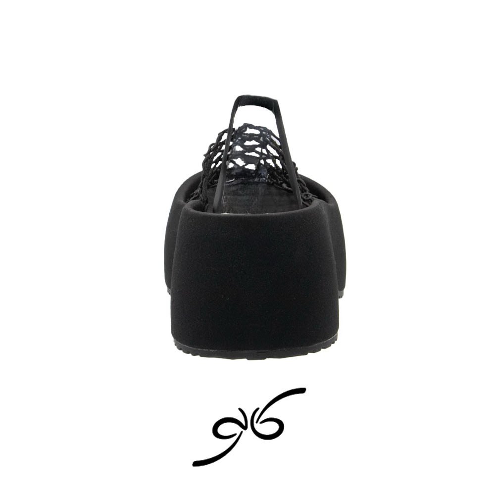 کفش توری لژدار زنانه