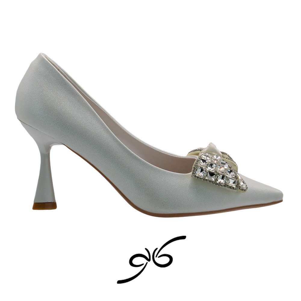 کفش زنانه نوک تیز فلاور