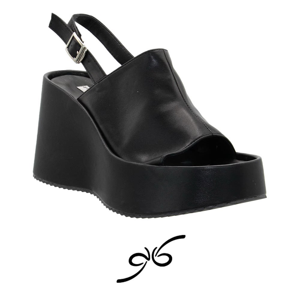 کفش لژدار زنانه