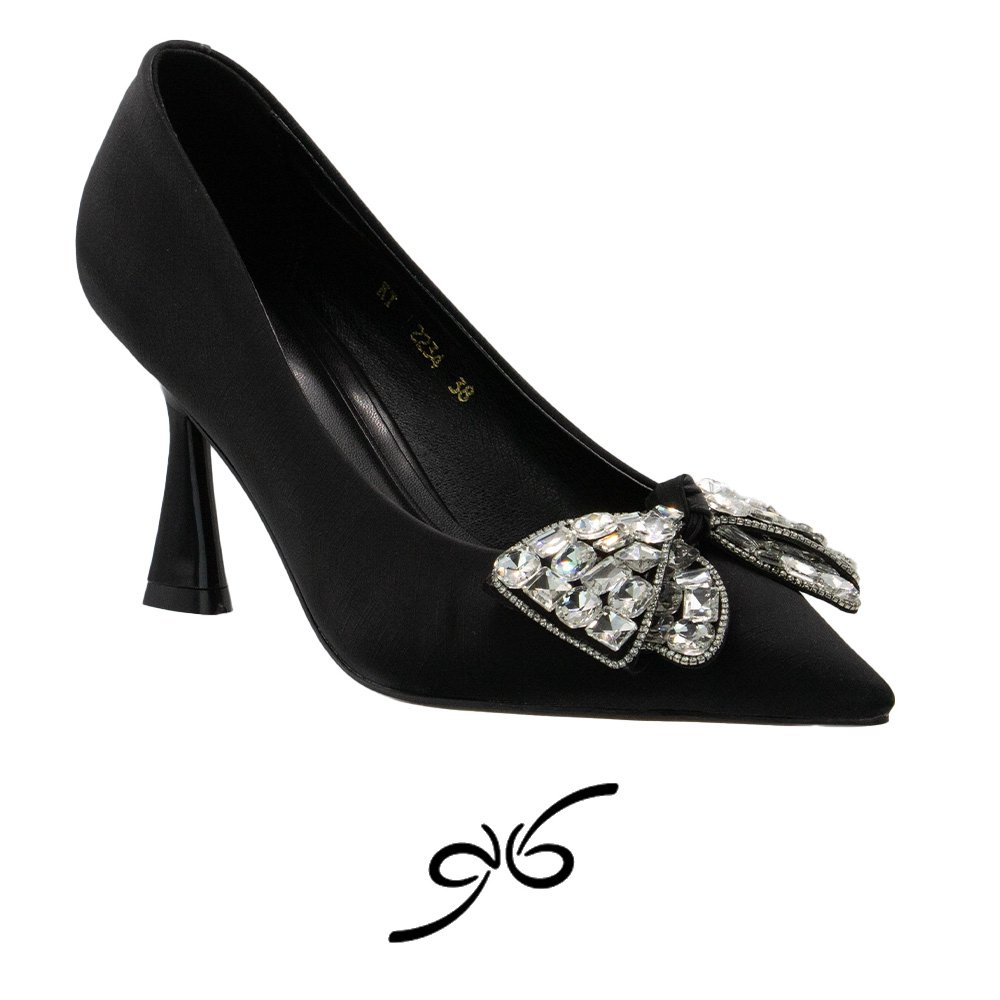 کفش زنانه نوک تیز فلاور