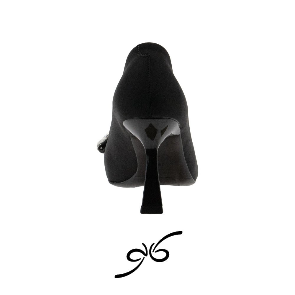 کفش زنانه نوک تیز فلاور