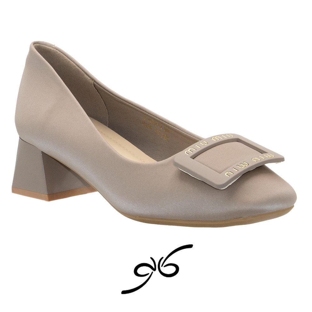 کفش زنانه و دخترانه کوکو