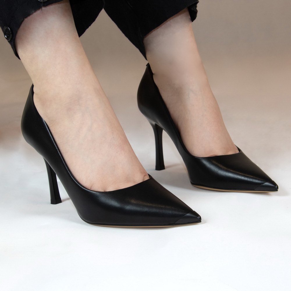 کفش زنانه مجلسی مینیمال