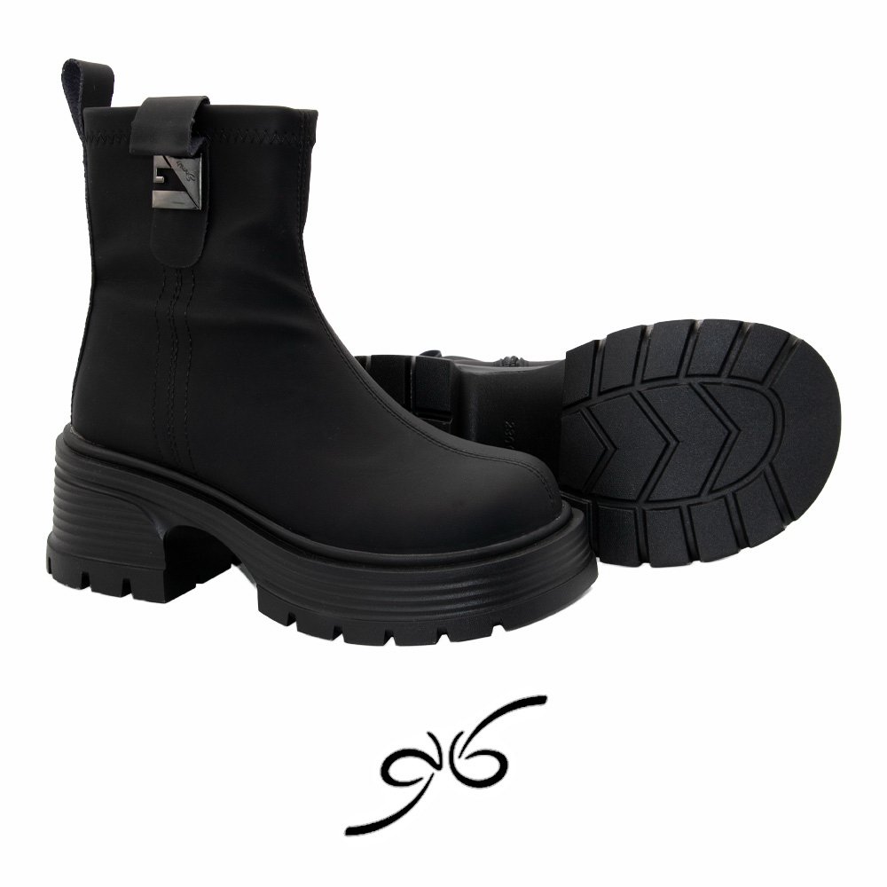 نیم زنانه لژ دار