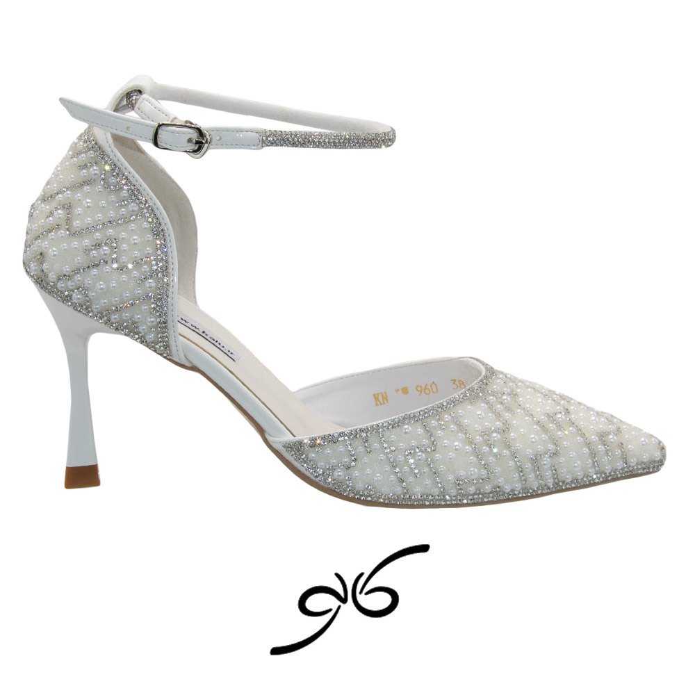 کفش زنانه مرواریدی