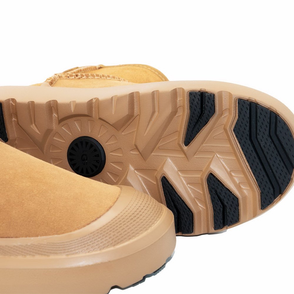 نیم بوت زنانه پشمی