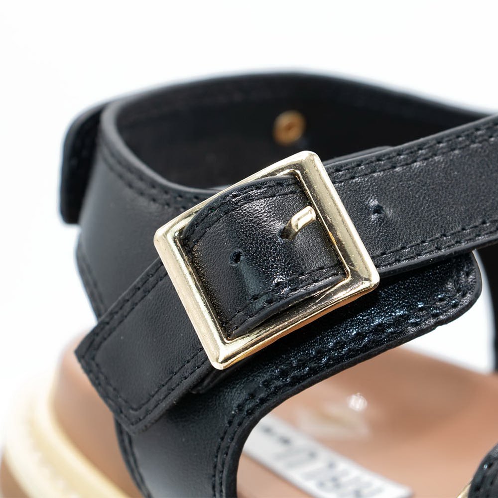 صندل راحتی زنانه سگگ‌دار