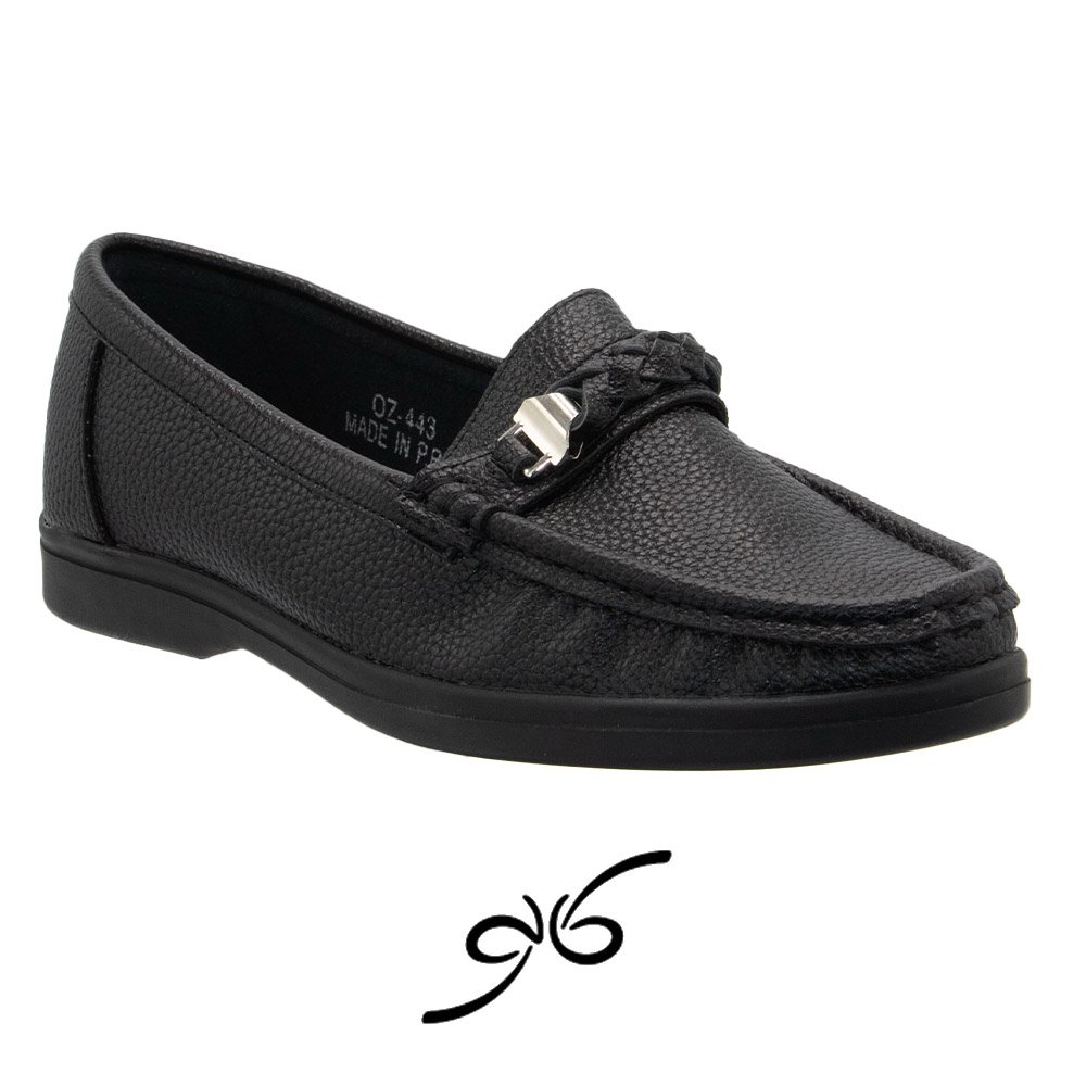 کالج زنانه پاشنه دار