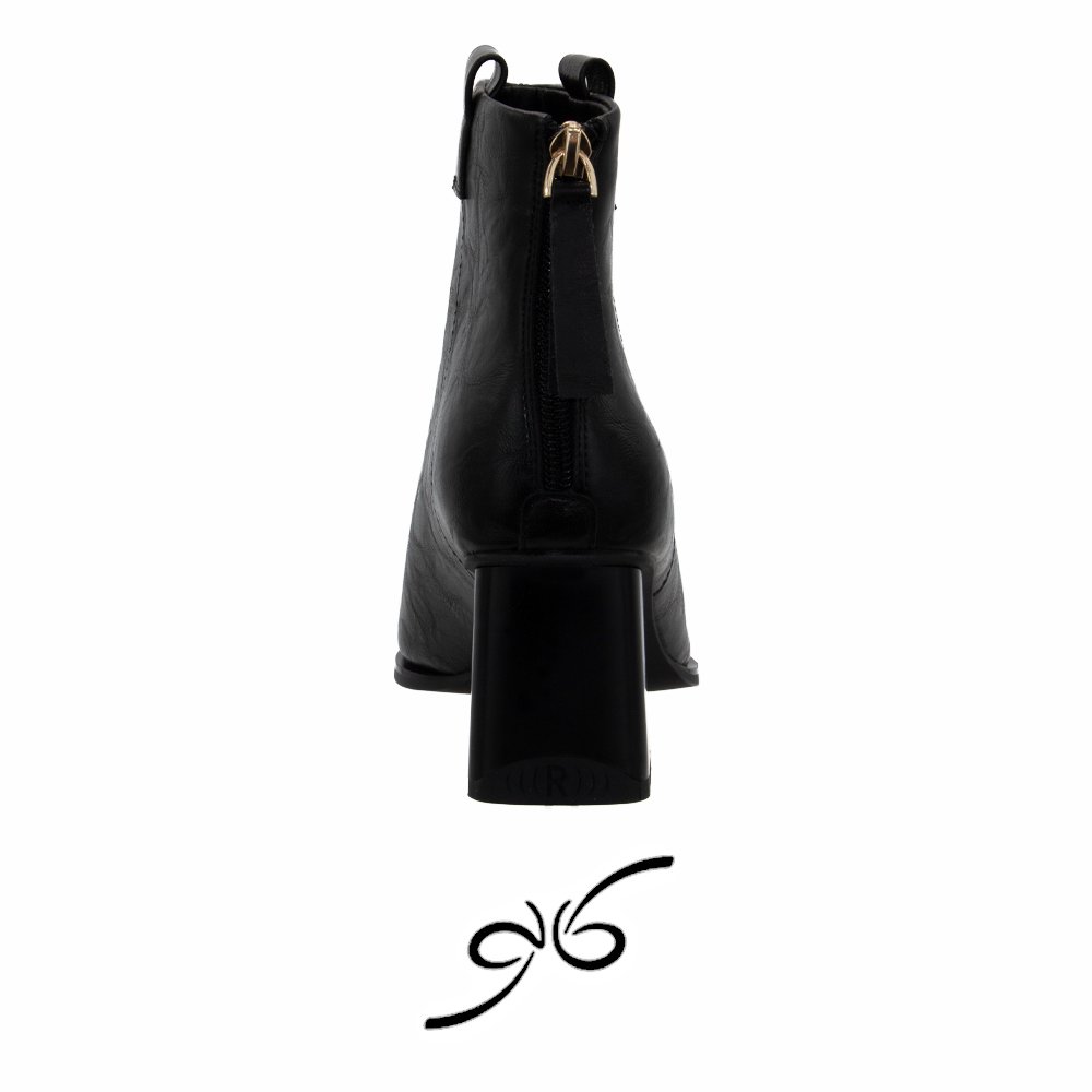 بوت زنانه میو میو