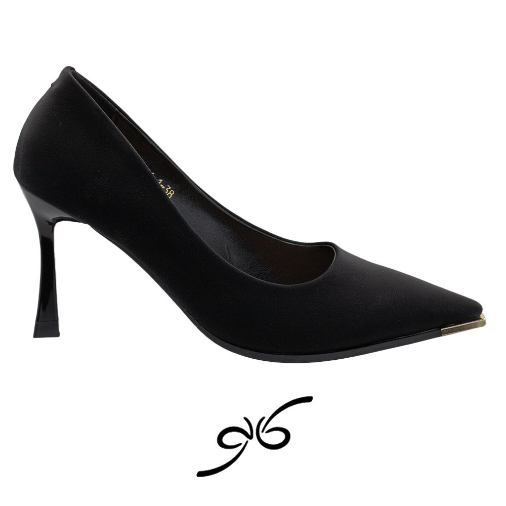 کفش زنانه مینیمال