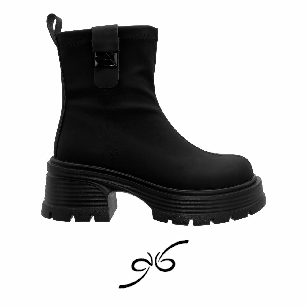 نیم زنانه لژ دار