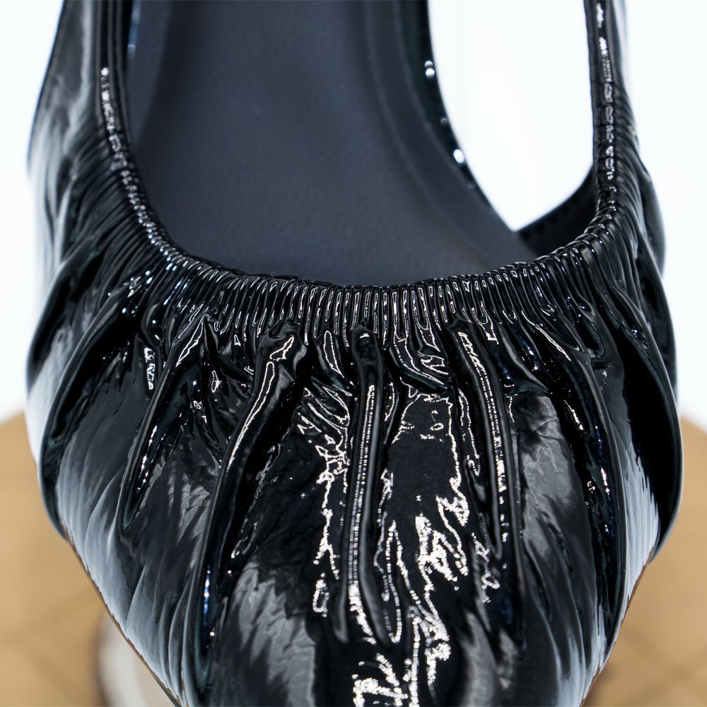 کفش زنانه مجلسی بغل باز