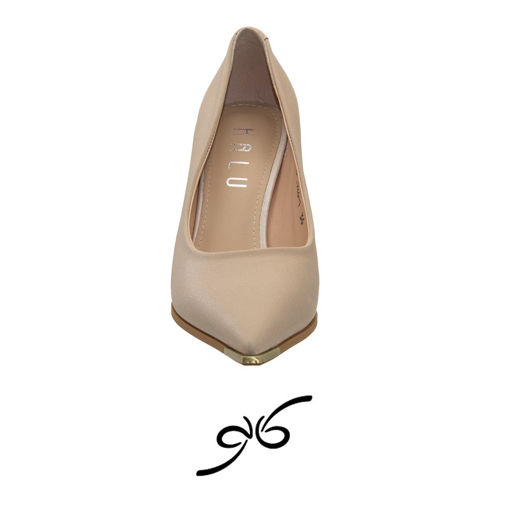 کفش زنانه مینیمال